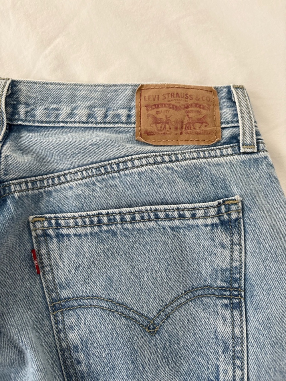 Levi’s Low Pro Medium Wash Jeans - Picture 8 of 11